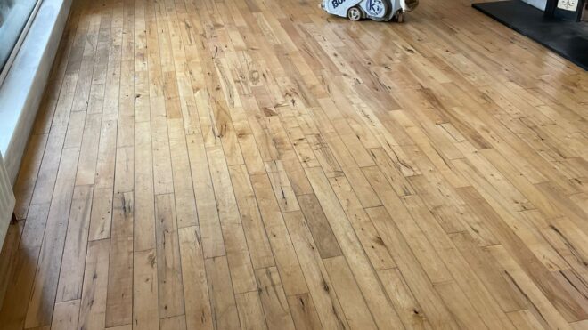 <h1>Give Your Wood Floors A Facelift</h1>